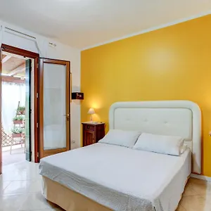 https://bb-a-casa-di-marta.hotelslidodijesolo.com