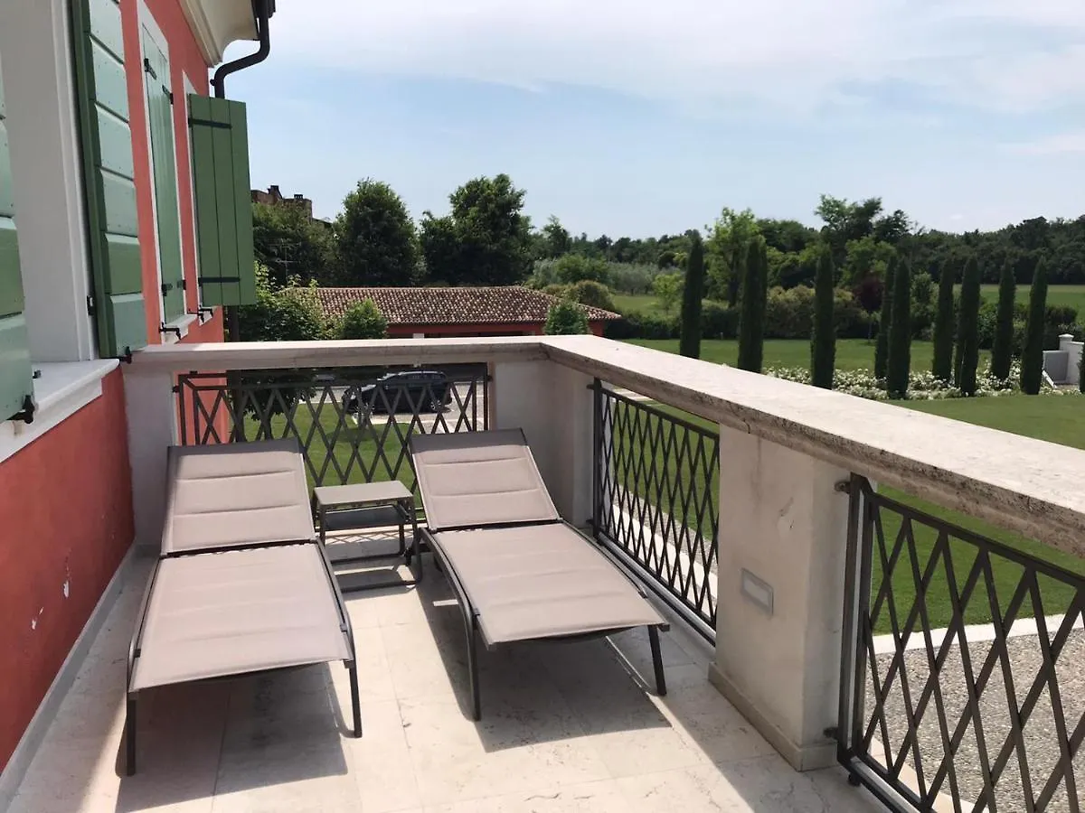 Villa San Pietro Desenzano del Garda 0*,  Italy
