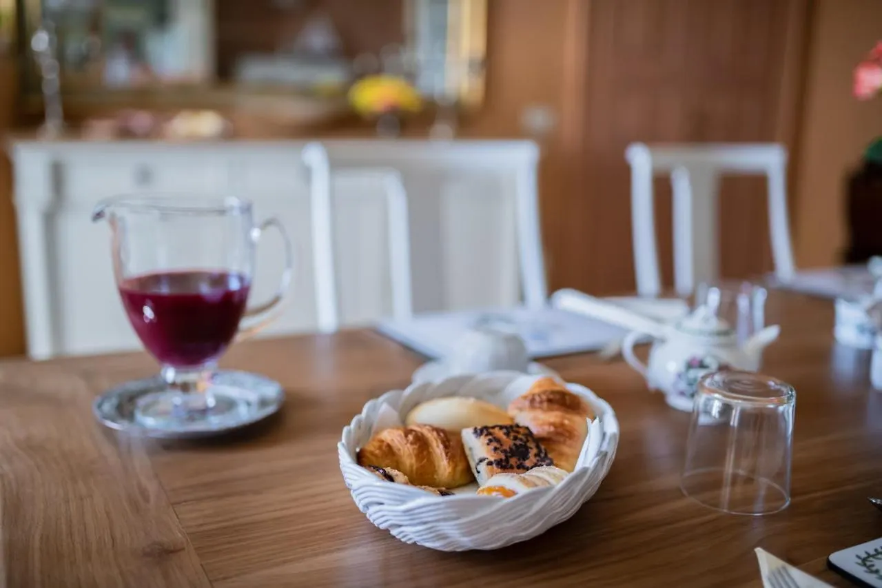 Villa San Pietro Desenzano del Garda Farm stay