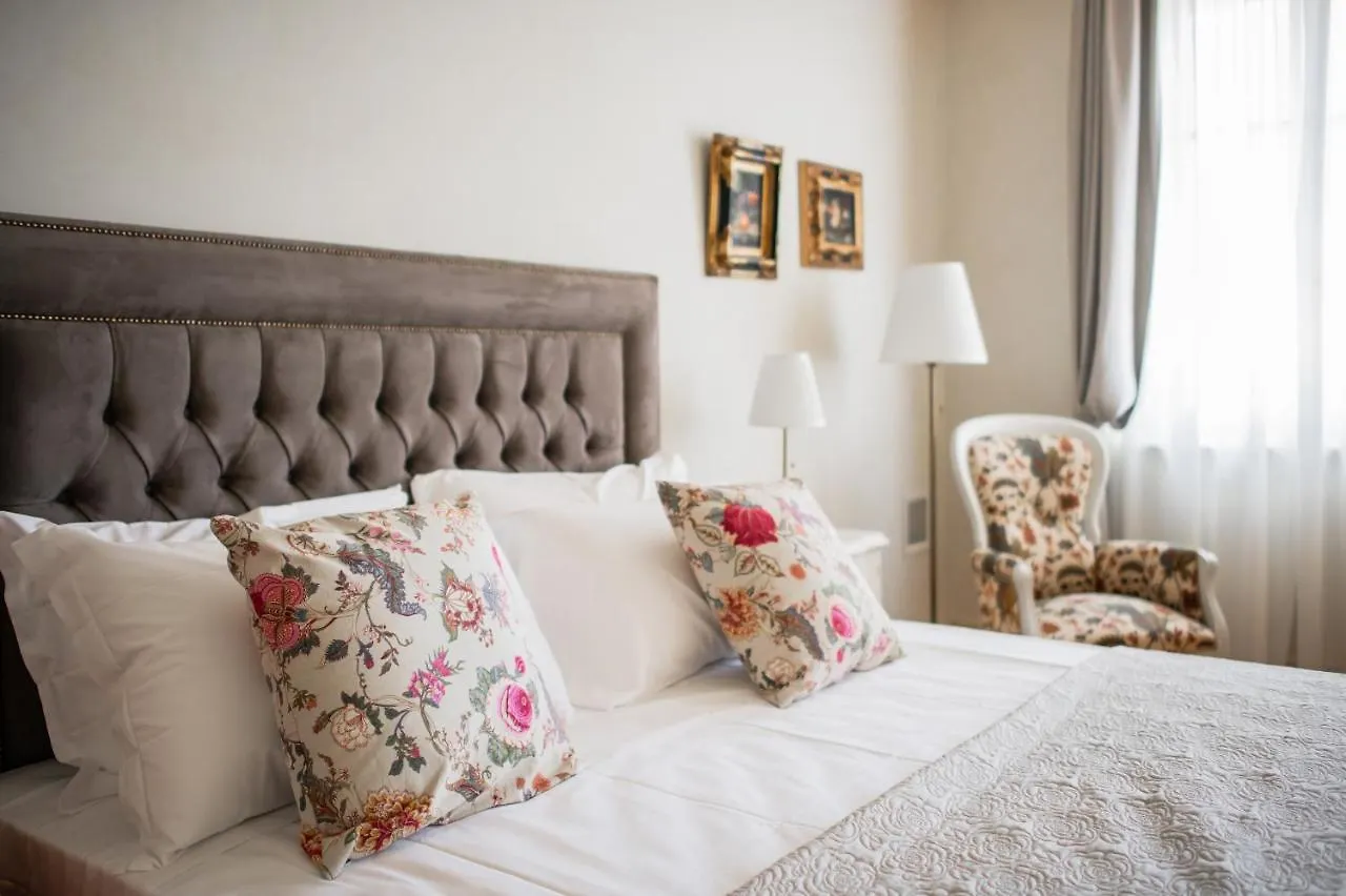 Farm stay Villa San Pietro Desenzano del Garda