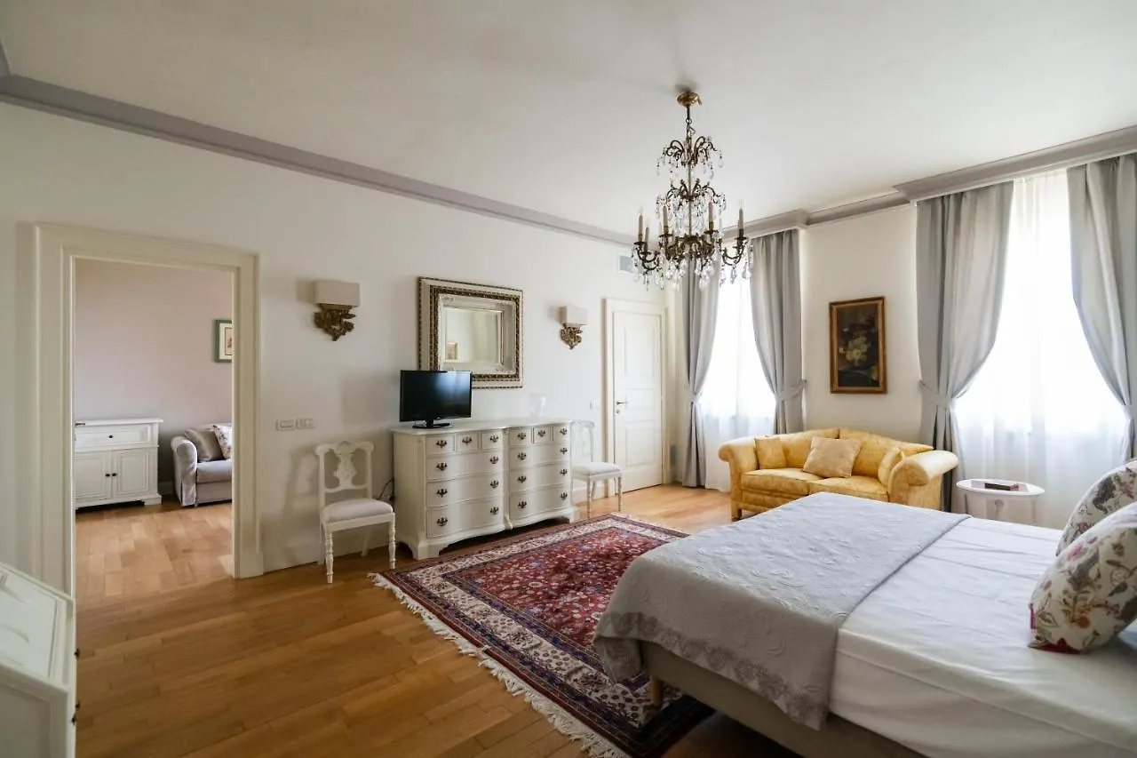 Villa San Pietro Desenzano del Garda